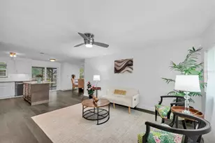 650 Timber Bay Cir W, Oldsmar, FL 34677 - Photo 6