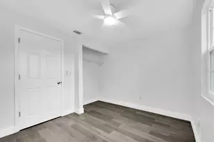 650 Timber Bay Cir W, Oldsmar, FL 34677 - Photo 22