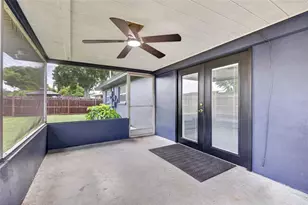 1748 Greenlea Dr, Clearwater, FL 33755 - Photo 40