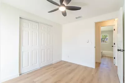 6304 Florida Circle W, Apollo Beach, FL 33572 - Photo 14