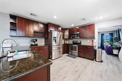 1542 28th Street S, Saint Petersburg, FL 33712 - Photo 12