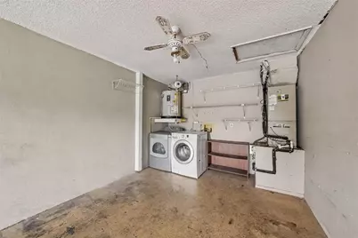 888 Franklin Circle, Palm Harbor, FL 34683 - Photo 16