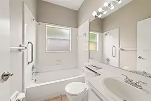 888 Franklin Cir, Palm Harbor, FL 34683 - Photo 16