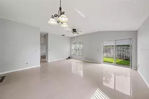 888 Franklin Cir, Palm Harbor, FL 34683 - Photo 8
