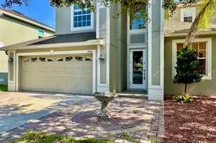 2904 Trinity Cottage Dr, Land O Lakes, FL 34638 - Photo 2