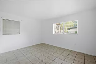 5801 11th St Ct E, Bradenton, FL 34203 - Photo 10