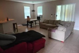 2633 Walden Woods Dr, Plant City, FL 33566 - Photo 2