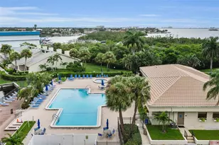 1324 Pasadena Ave S, Saint Petersburg, FL 33707 - Photo 2
