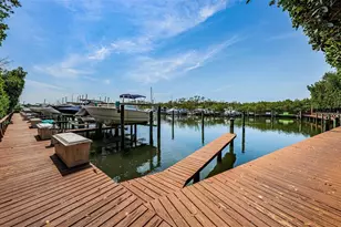 1324 Pasadena Ave S, Saint Petersburg, FL 33707 - Photo 56