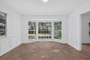 3020 W Villa Rosa Park, Tampa, FL 33611 - Photo 8