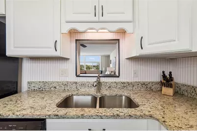 7465 Bay Island Drive S #313, South Pasadena, FL 33707 - Photo 6