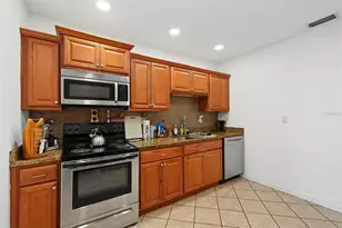 1542 Lakeview Rd, Clearwater, FL 33756 - Photo 4