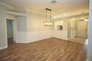 5225 Algerine Pl, Wesley Chapel, FL 33544 - Photo 10