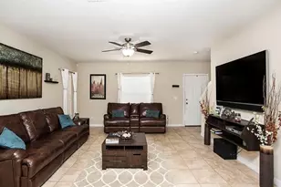 4745 Somerset Hill Ln, Riverview, FL 33578 - Photo 2