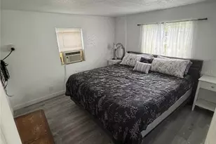 2346 Druid St, Clearwater, FL 33764 - Photo 6