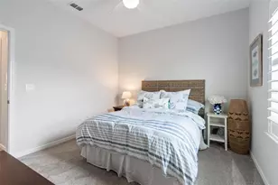 351 Surfside Ave NE, Saint Petersburg, FL 33716 - Photo 28
