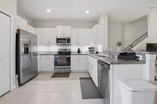 4459 Globe Thistle Dr, Tampa, FL 33619 - Photo 8