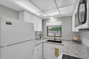 4415 13th Ave N, Saint Petersburg, FL 33713 - Photo 8