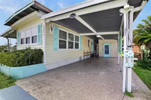 6004 Alpine Dr, Zephyrhills, FL 33542 - Photo 6