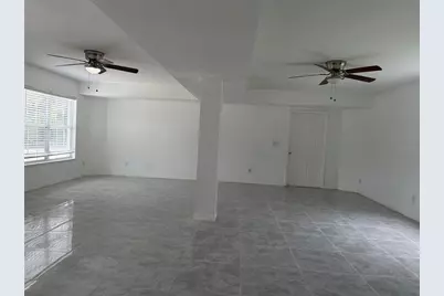 4706 Coats Road, Zephyrhills, FL 33541 - Photo 8