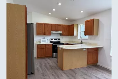 4706 Coats Road, Zephyrhills, FL 33541 - Photo 22