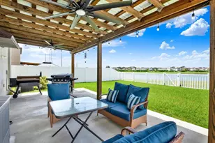 7505 Samuel Ivy Dr, Tampa, FL 33619 - Photo 40