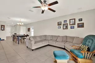 7505 Samuel Ivy Dr, Tampa, FL 33619 - Photo 18