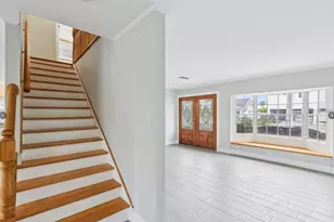 8706 Elmwood Ln, Tampa, FL 33615 - Photo 14