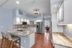 4419 Swift Cir, Valrico, FL 33596 - Photo 2