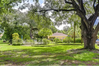 9328 Stone River Place, Riverview, FL 33578 - Photo 4