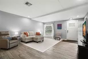 1663 San Mateo Dr, Dunedin, FL 34698 - Photo 8