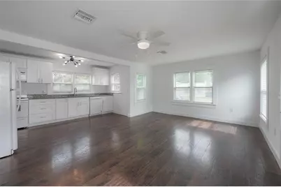 405 E Cayuga Street, Tampa, FL 33603 - Photo 6