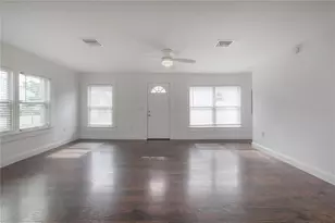 405 E Cayuga St, Tampa, FL 33603 - Photo 18
