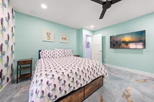 2050 W Bay Dr, Largo, FL 33770 - Photo 30
