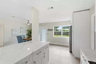 1060 Jackson St, Largo, FL 33770 - Photo 12