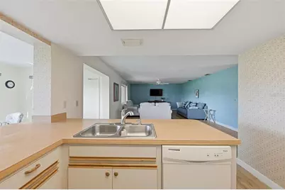 2118 Harleston Place #212, Sun City Center, FL 33573 - Photo 14