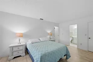 2118 Harleston Pl, Sun City Center, FL 33573 - Photo 24