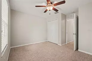 10536 Shady Falls Ct, Riverview, FL 33578 - Photo 18
