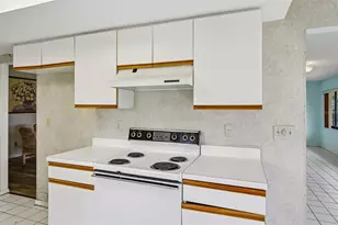 1304 Leland Dr, Sun City Center, FL 33573 - Photo 14