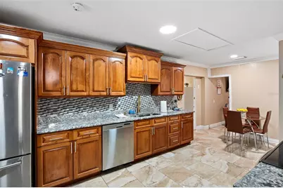 8903 Camino Villa, Tampa, FL 33635 - Photo 12