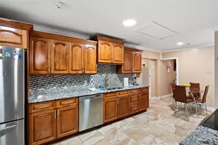 8903 Camino Villa, Tampa, FL 33635 - Photo 12