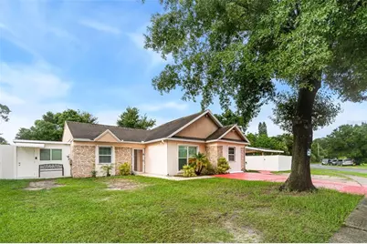 8903 Camino Villa, Tampa, FL 33635 - Photo 4
