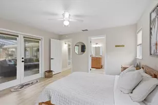 15127 Pennington Rd, Tampa, FL 33624 - Photo 48