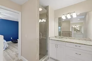 15127 Pennington Rd, Tampa, FL 33624 - Photo 46