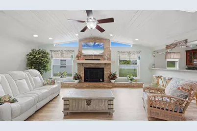 15127 Pennington Road, Tampa, FL 33624 - Photo 20