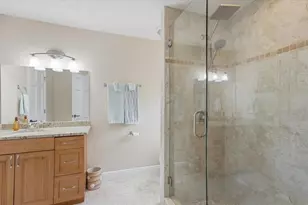 15127 Pennington Rd, Tampa, FL 33624 - Photo 52
