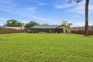 15127 Pennington Rd, Tampa, FL 33624 - Photo 70