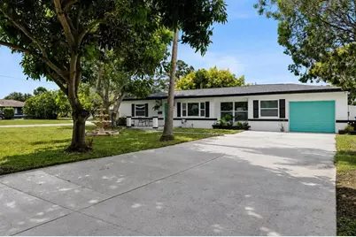 4300 28th Avenue N, Saint Petersburg, FL 33713 - Photo 2
