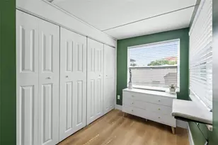 4300 28th Ave N, Saint Petersburg, FL 33713 - Photo 18