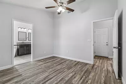 7019 Kensington High Boulevard, Orlando, FL 32818 - Photo 16